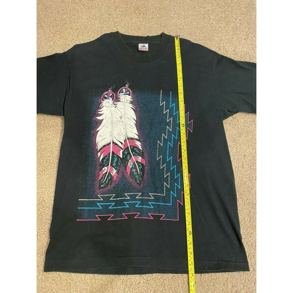 Vintage Native American Feather T Shirt Size L Black Fruit Of The Loom USA Made - Picture 5 of 7